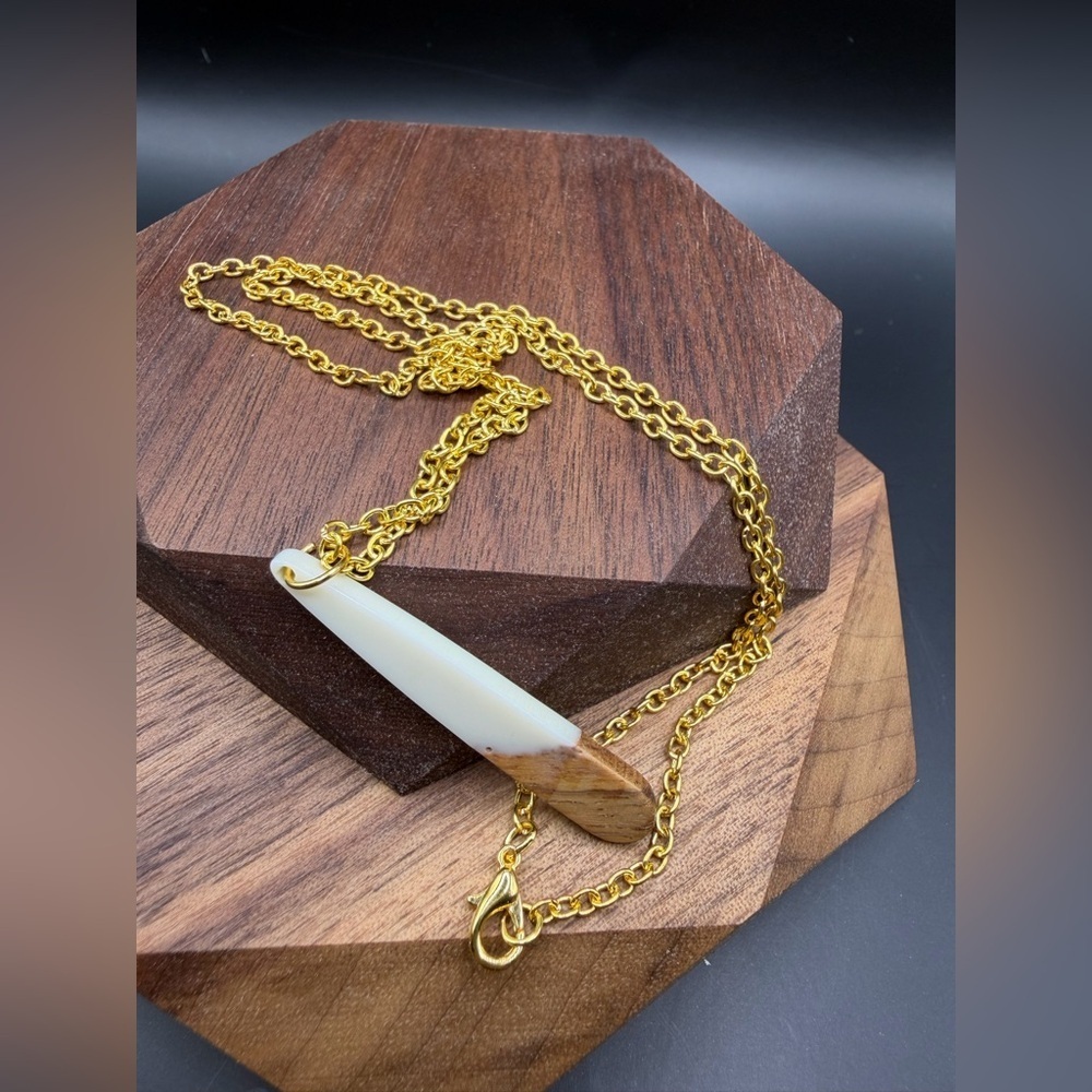 ✨ Handmade Wood & Resin Jewelry Set (Earrings + Necklace) ✨ - Picture 12 of 12